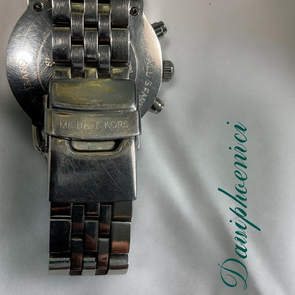 Michael Kors Silver Chronograph Watch - Picture 6 of 7